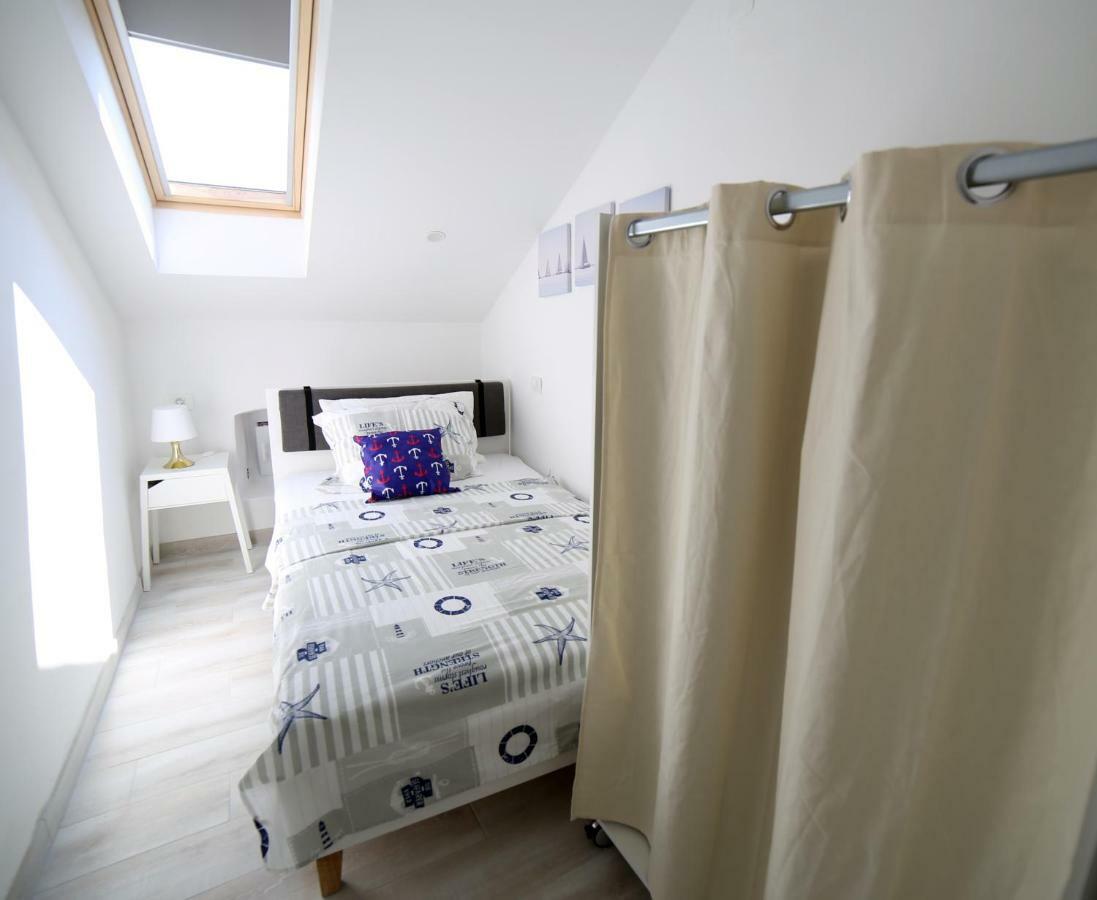 Sweet With Free Private Parking Apartment Pula